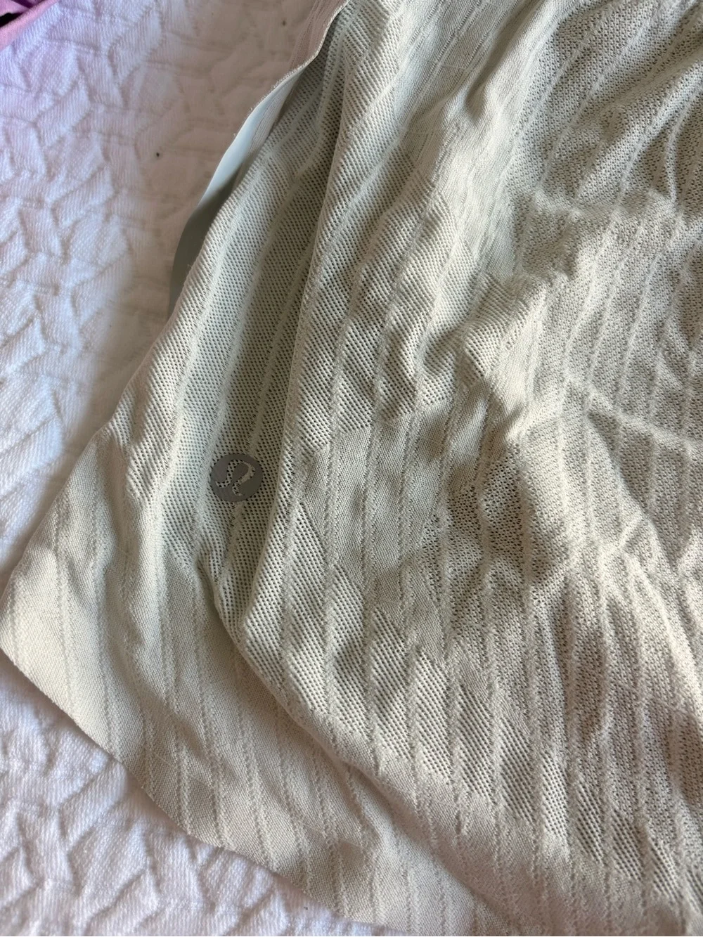 lululemon athletica Women's White Athletic Shorts fast and free mid waisted 3 in